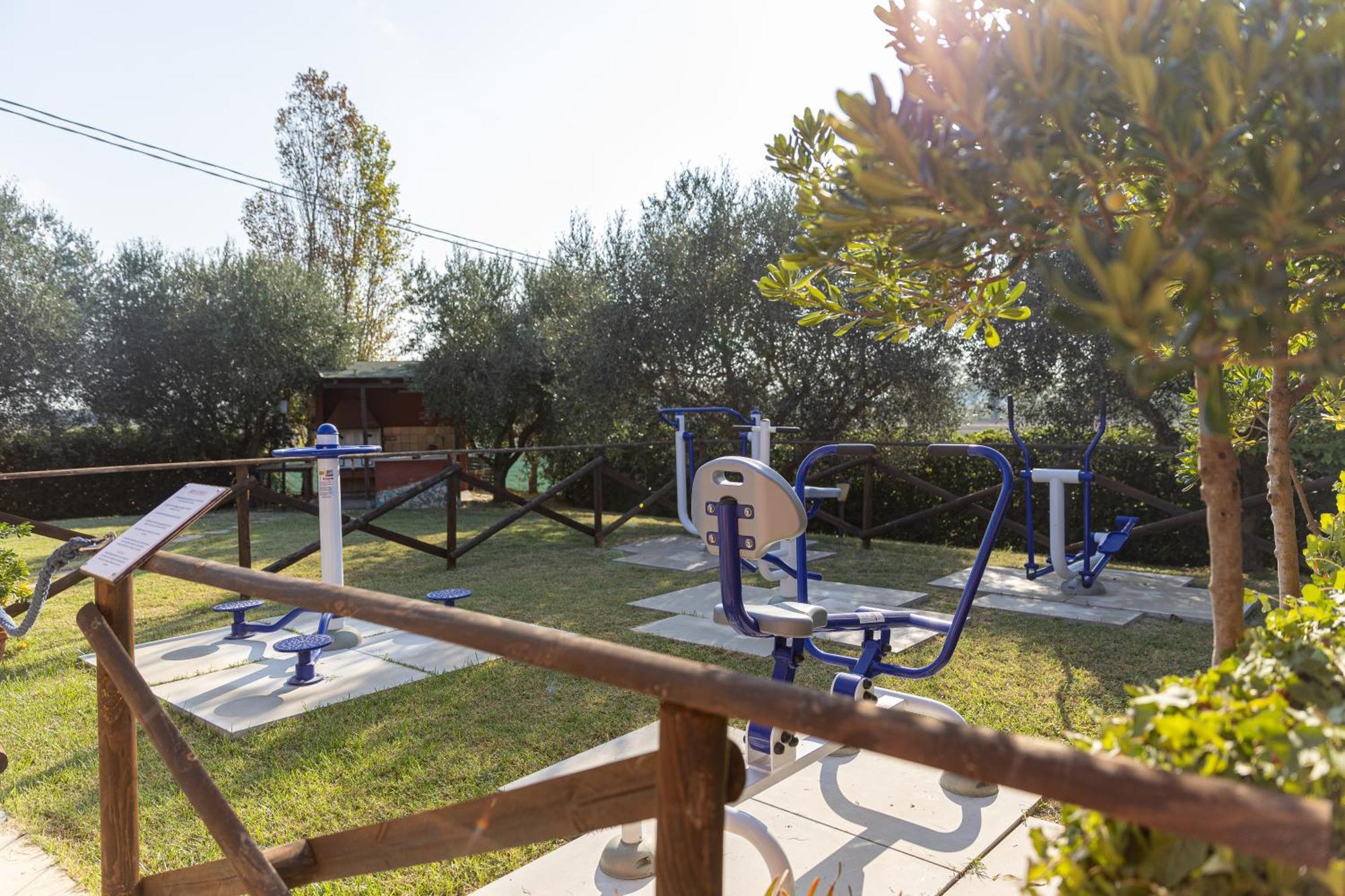 Casale Del Conero Aparthotel Porto Recanati Exterior photo